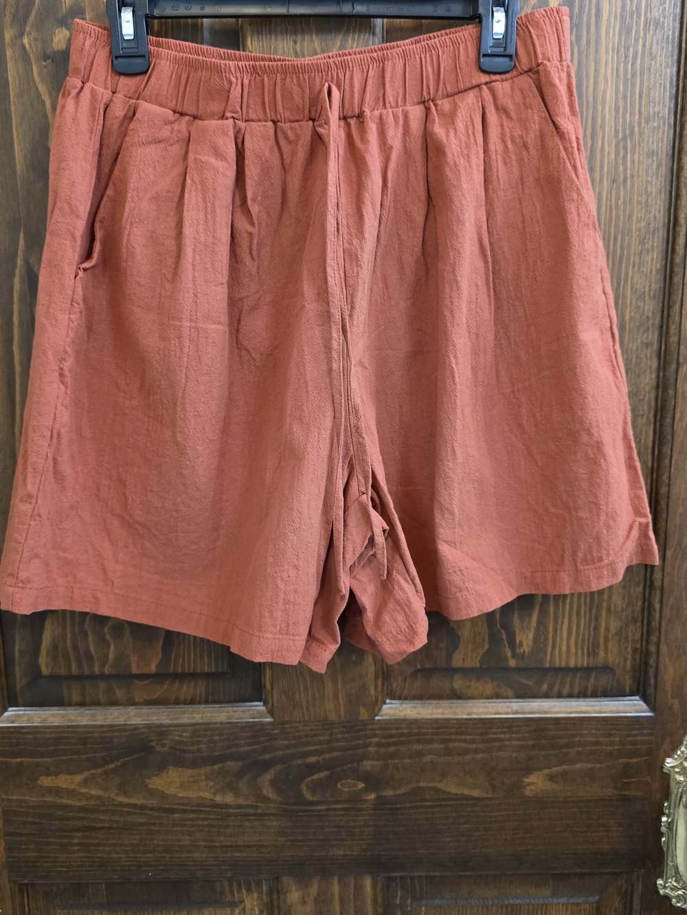 Relaxed Drawstring Women’s Shorts in Rust